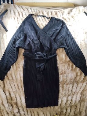 Love Tree Black Ribbed Knit Dress with Waist Tie